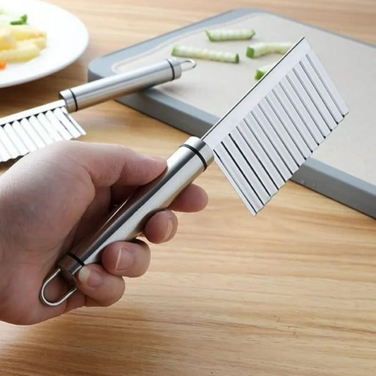 Stainless Steel Wavy Knife – Crinkle Cutter