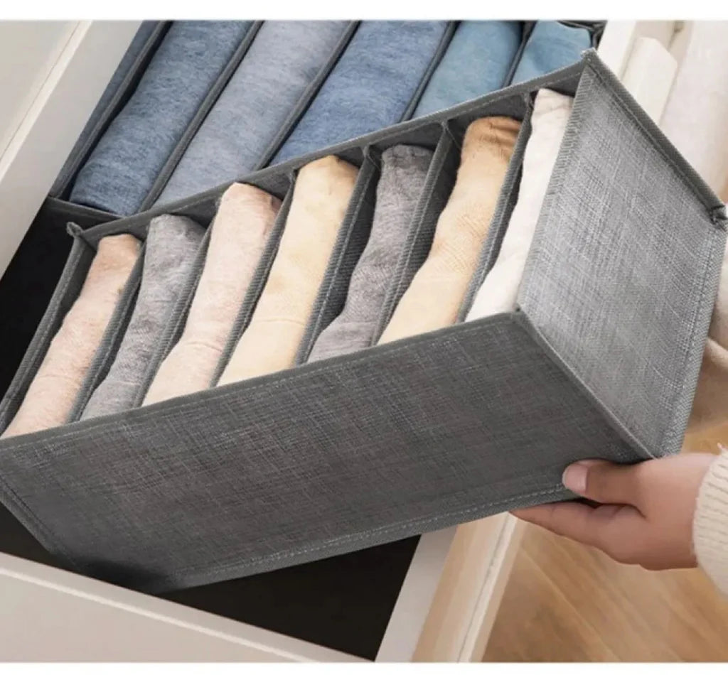 6-Grid Foldable Wardrobe Organizer Box - Unikaart