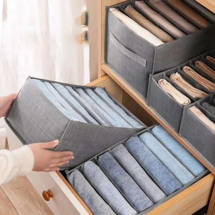 6-Grid Foldable Wardrobe Organizer Box - Unikaart
