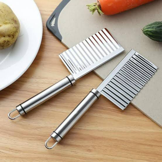 Stainless Steel Wavy Knife – Crinkle Cutter